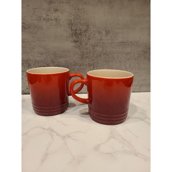Le Creuset Stoneware Coffee Mugs 350ml Shiny Cerise Red Ombre Tea, Set of 2 NWT - Picture 2 of 9